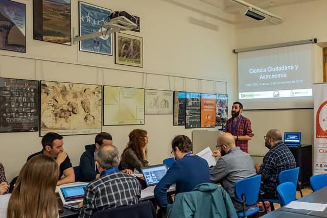La astronomía, modelo de cooperación entre profesionales y aficionados. Autor: Fundación Ibercivis